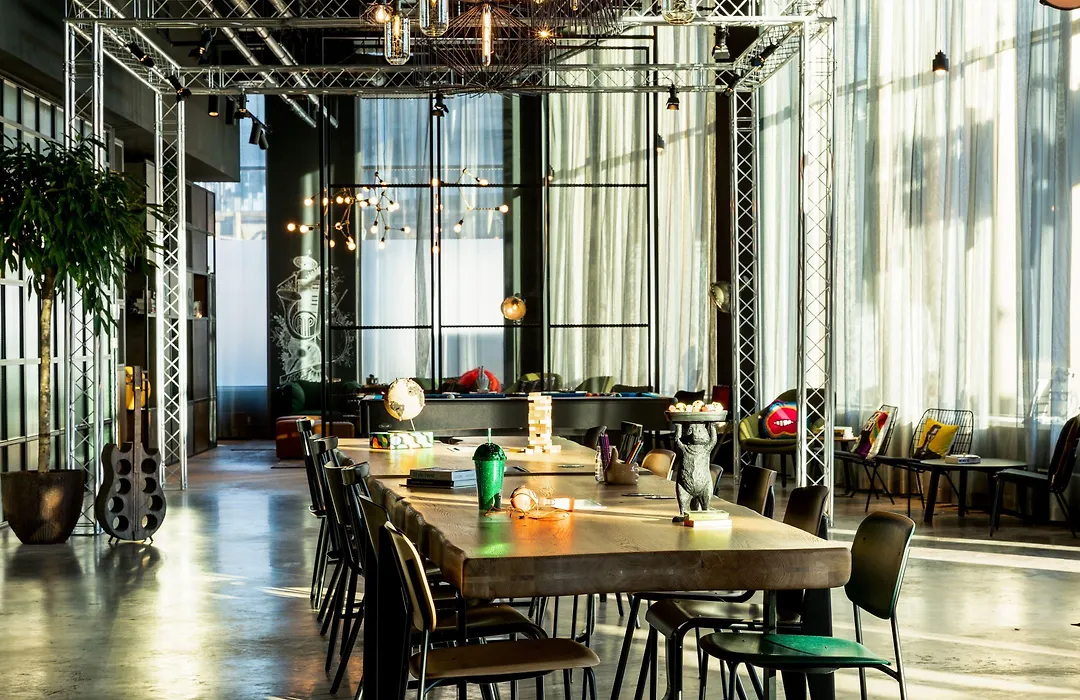 Moxy Glasgow Sec-1