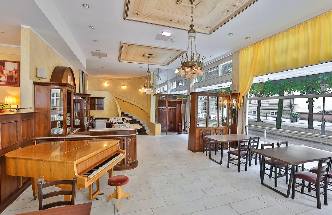 Hotel Quellenhof-1