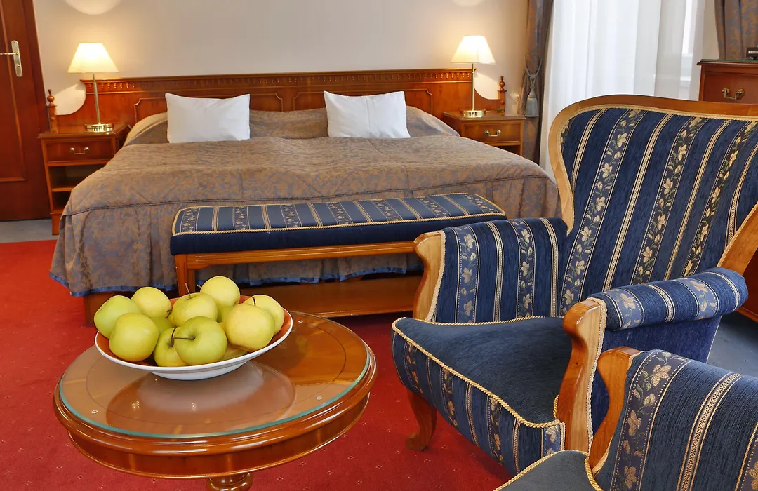 Hotel Kolonada-1