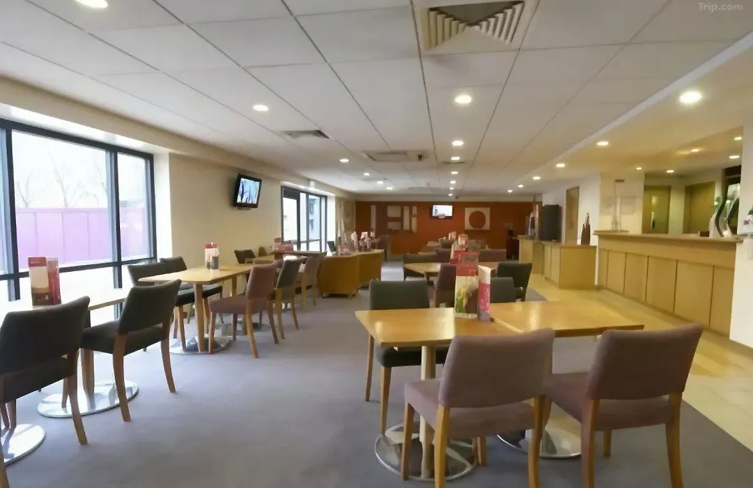 Travelodge Sheffield Central-1
