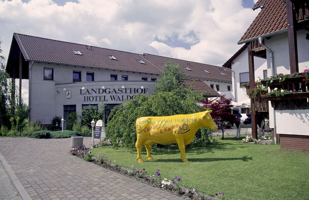 Landgasthof & Hotel Waldow-1