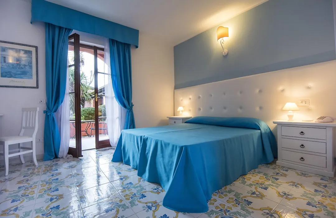 Hotel Residence Villa San Giovanni-1