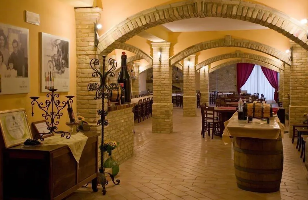 Azienda Vitivinicola Sergio Del Casale-1