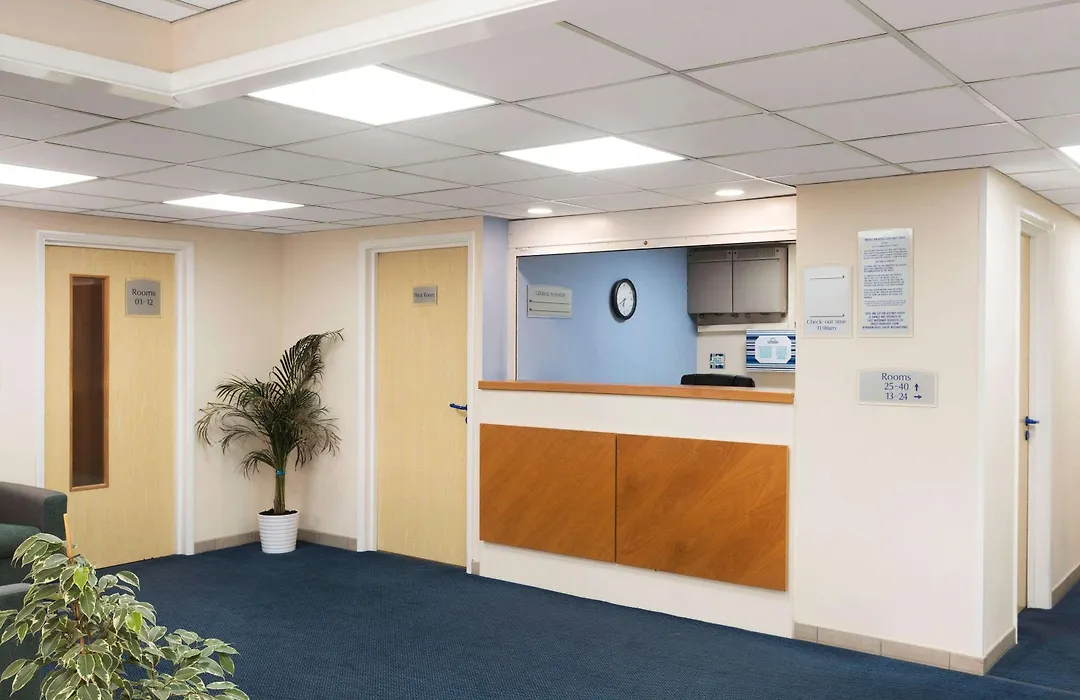 Days Inn Sutton Scotney South-1