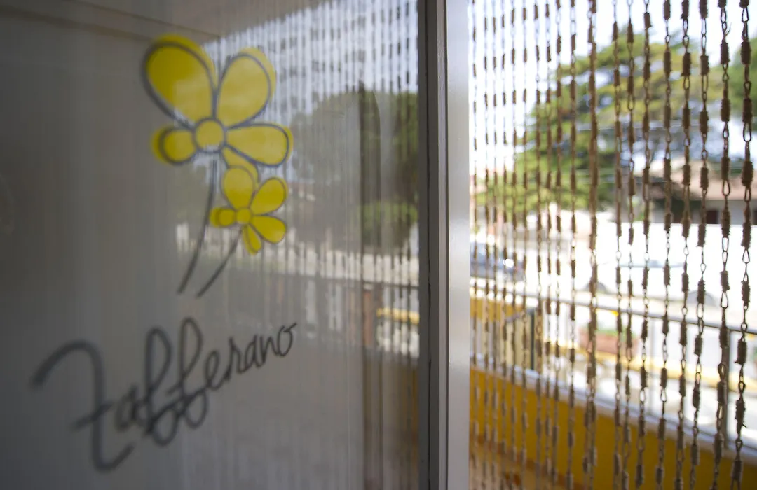 B&B Fiori Gialli Caucana-1