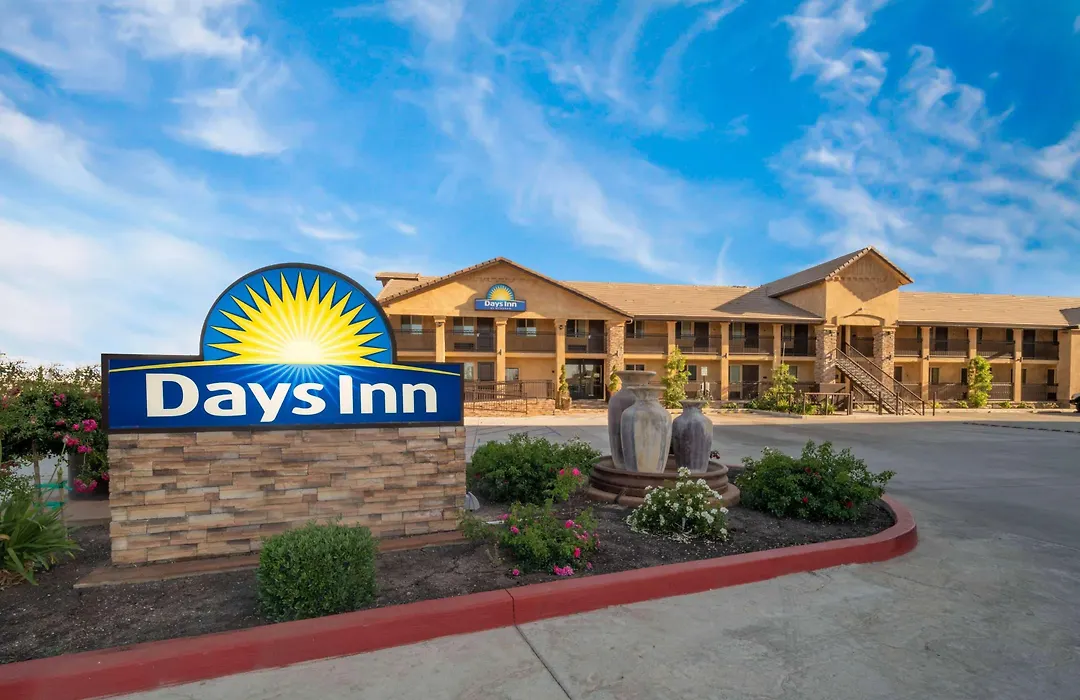 Days Inn By Wyndham Galt - Elk Grove South-1