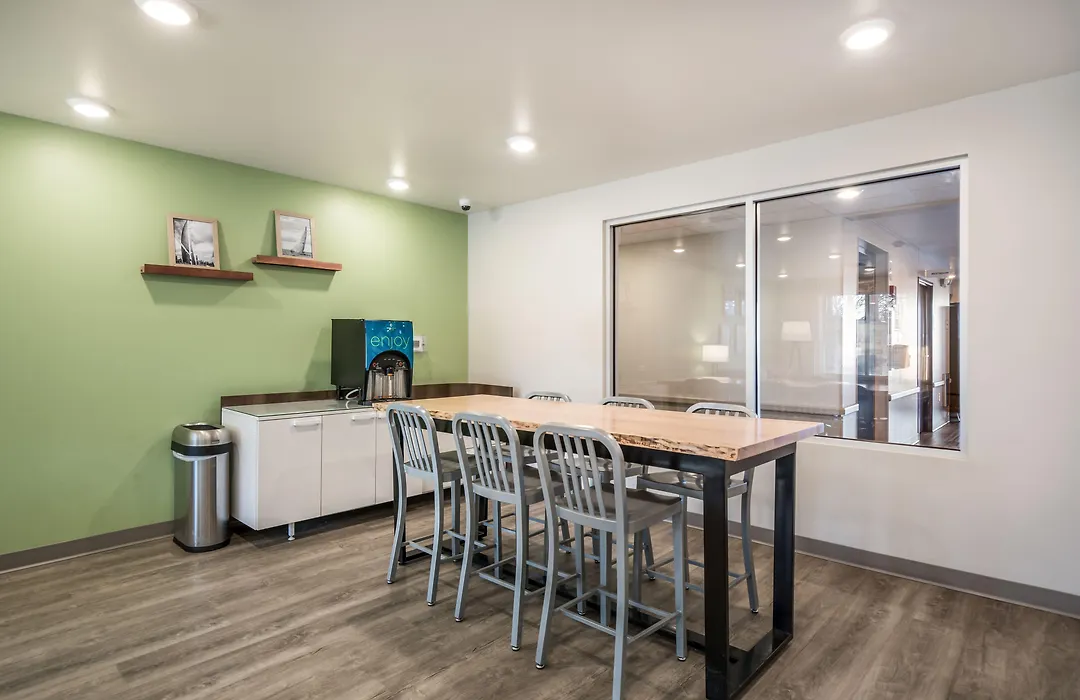 Woodspring Suites Libertyville - Chicago-1