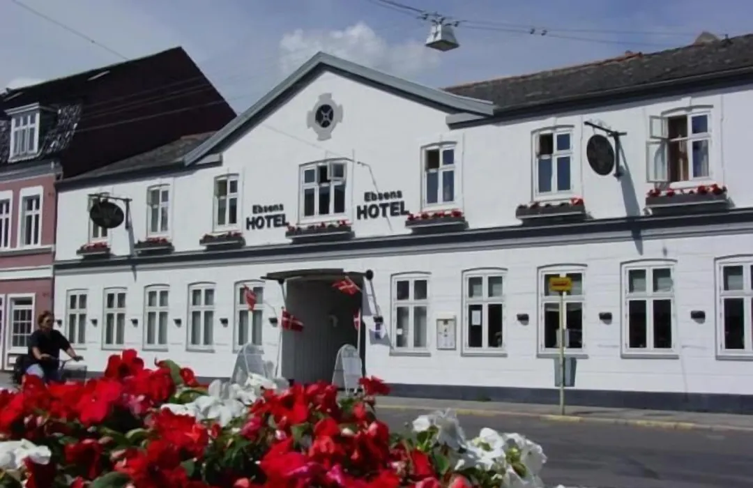 Ebsens Hotel-1