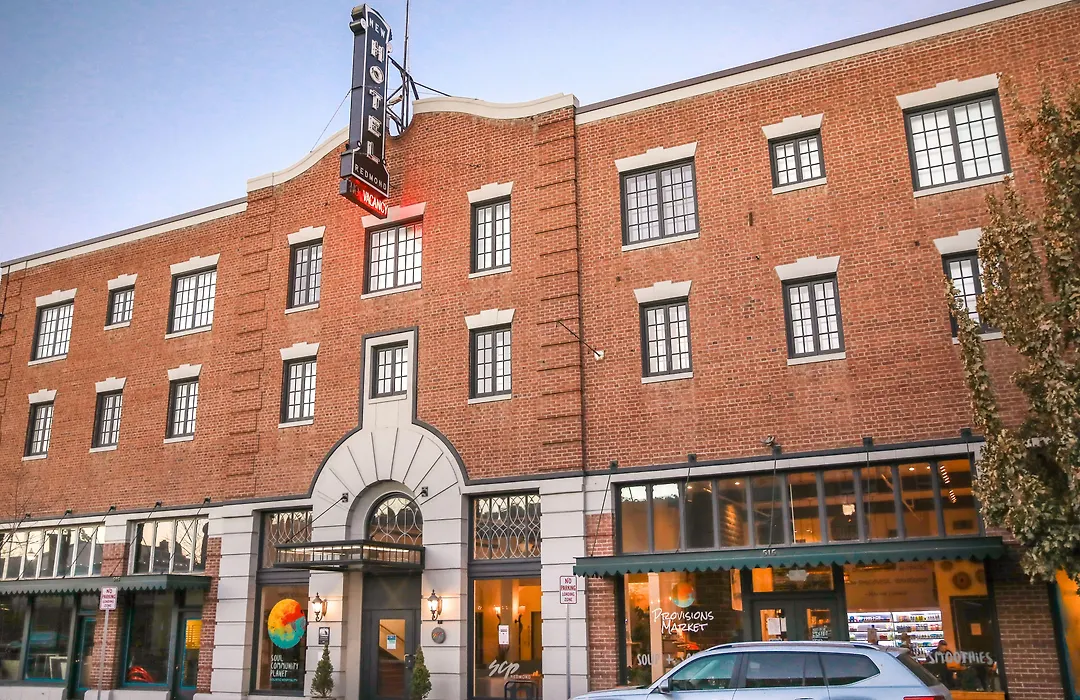 Scp Redmond Hotel-1