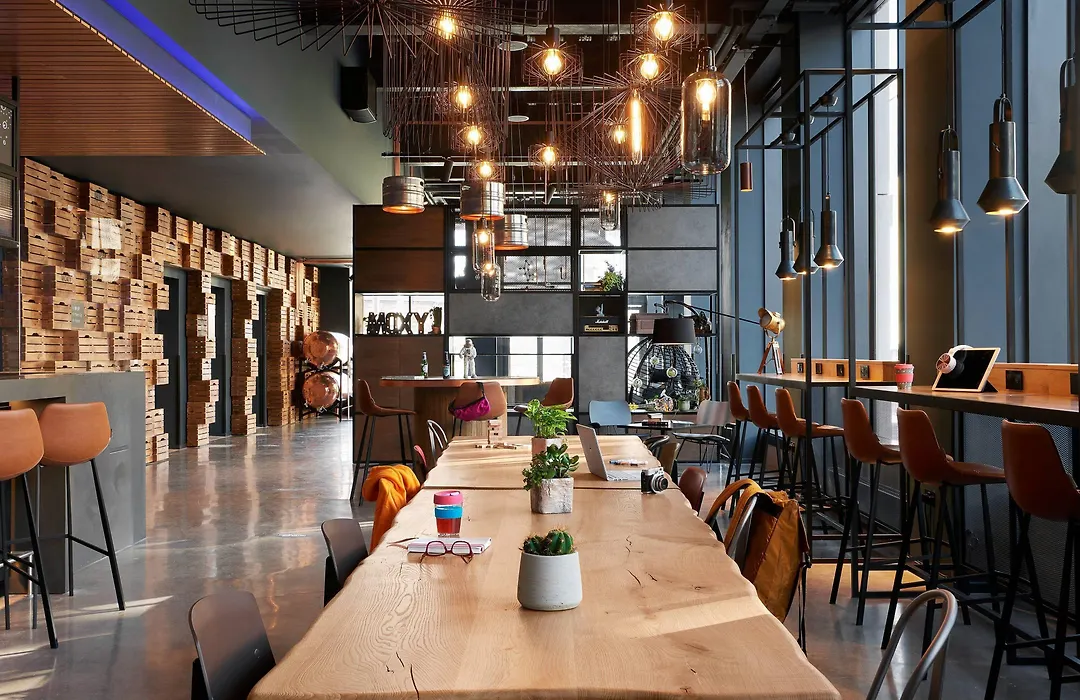 Moxy Edinburgh-1