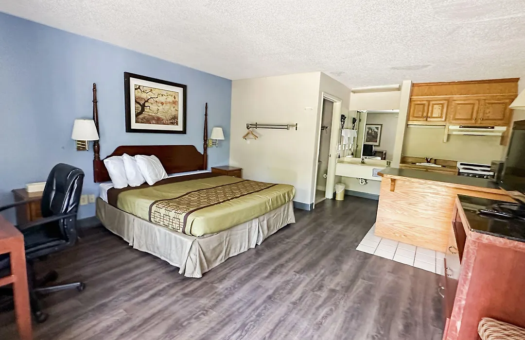 Executive Inn Ridgeway I-77-1