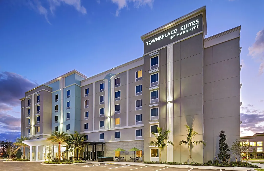 Towneplace Suites By Marriott Naples-1