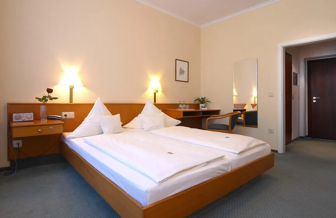 Hotel Martha Dresden-1