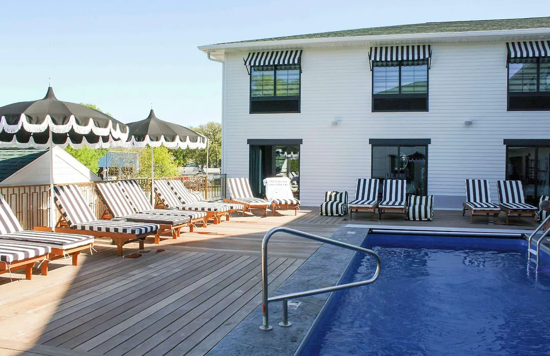The Inn Hotel Lake Okoboji, An Ascend Collection Hotel-1