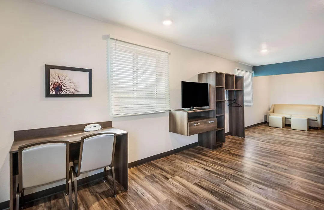 Woodspring Suites Bradenton-1