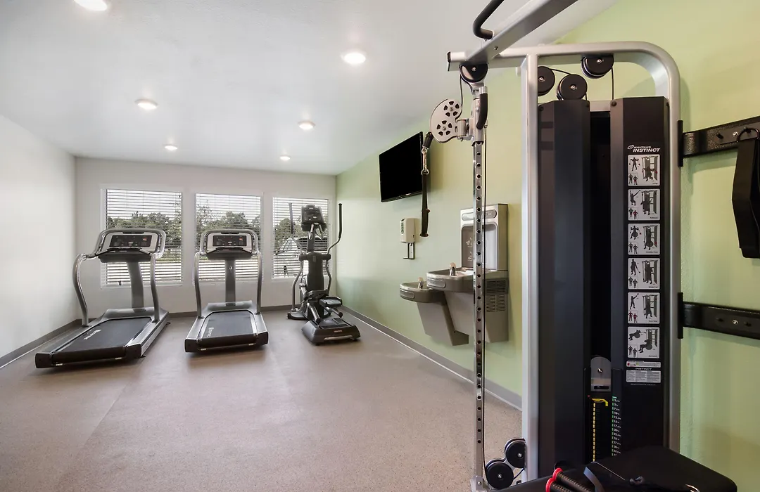 Woodspring Suites Linden-1