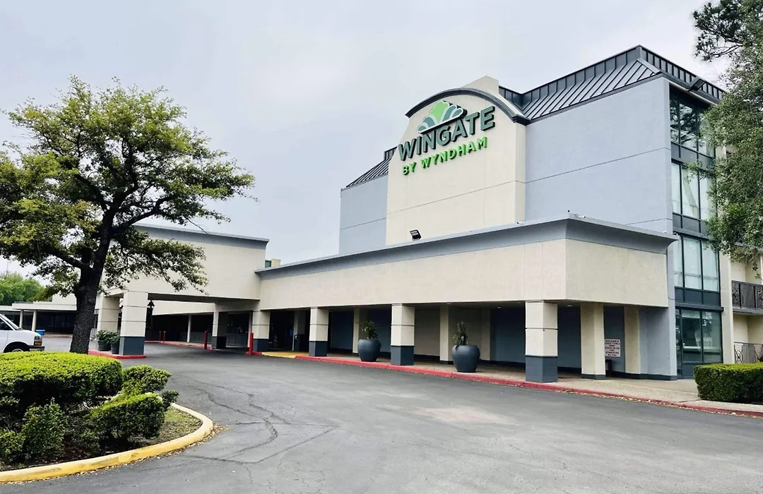 Wingate Houston Near Nrg Park/Medical Center-1