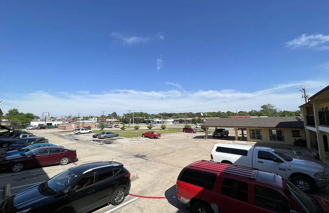 Great Western Inn & Suites-1