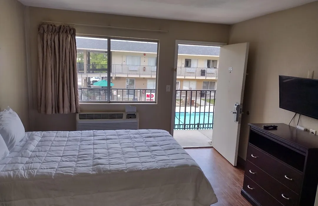 Fairbridge Inn & Suites Richmond Hill-1