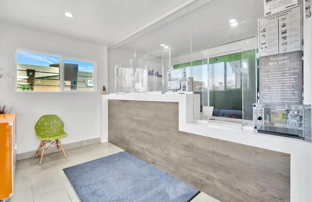Exclusivo Inn And Suites-1