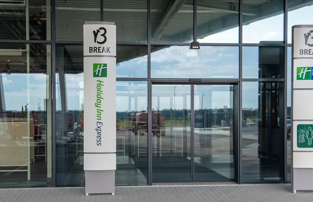Holiday Inn Express - Hamburg South A7-As42 By Ihg-1
