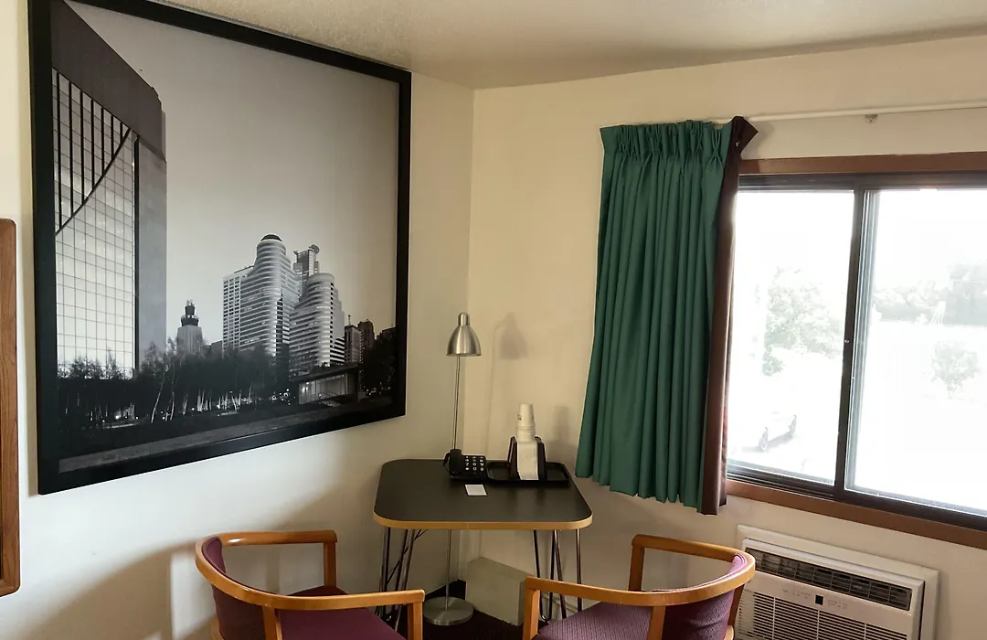 Budget Host Inn-1