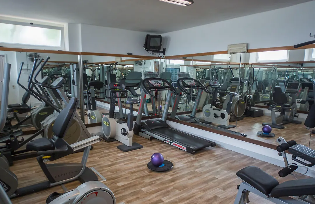 Club Hotel Olivi - Tennis Center-1