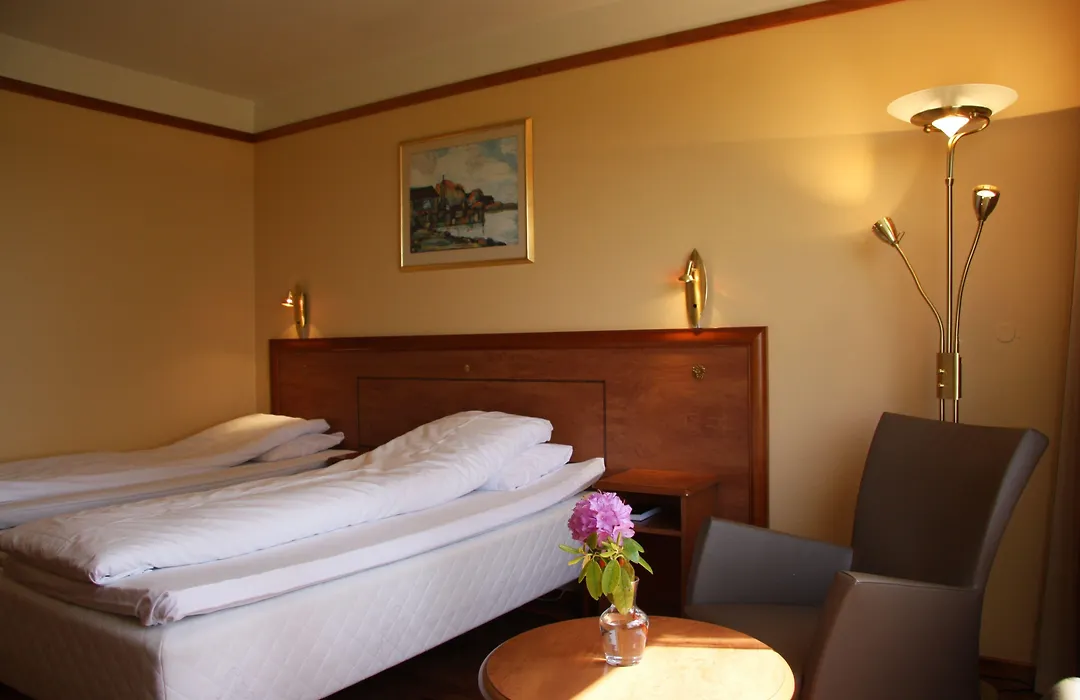 Westland Hotel-1