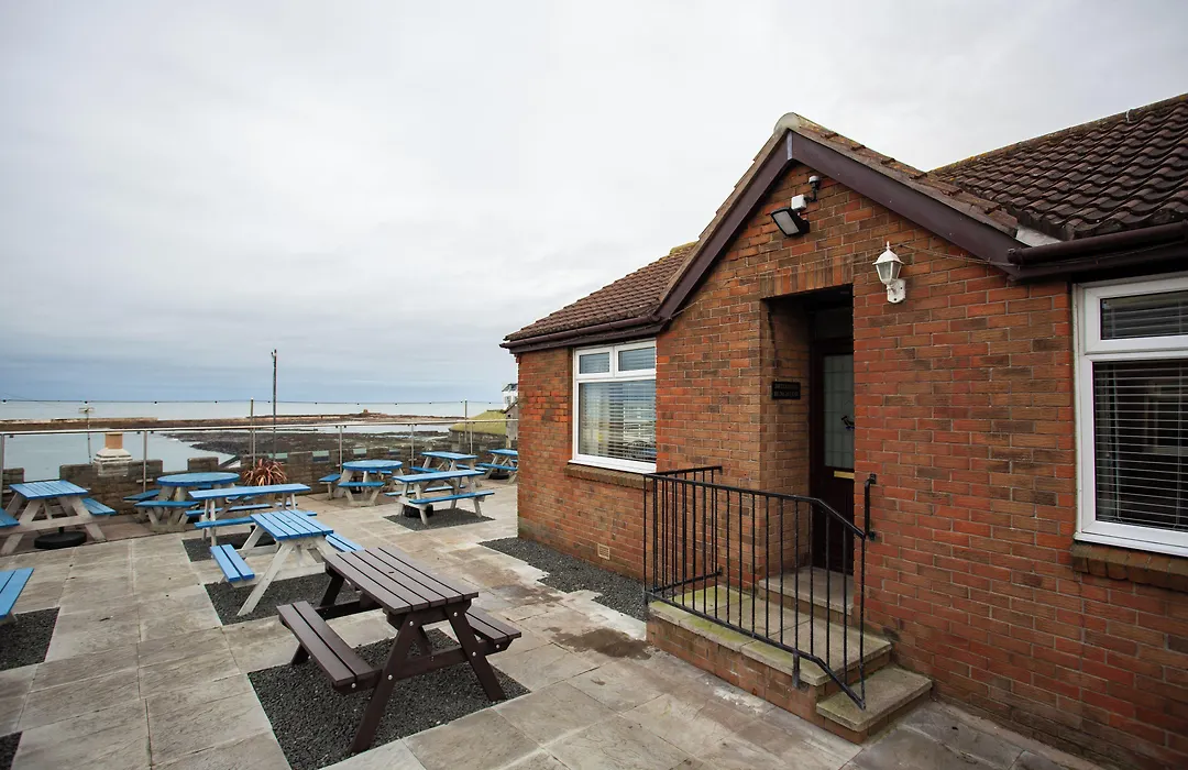 The Olde Ship Inn-1