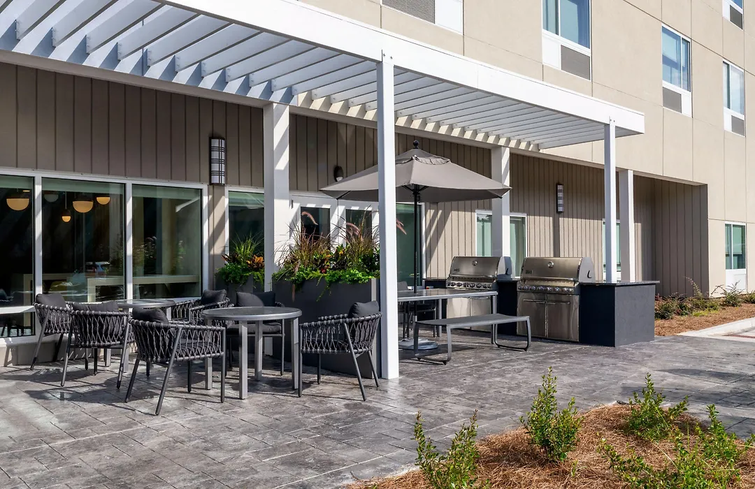 Towneplace Suites By Marriott Brunswick-1