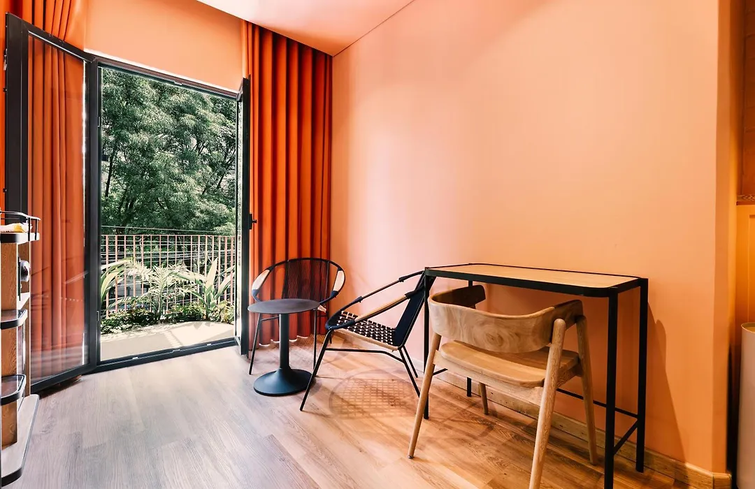 The Somos Bold Hotel-1
