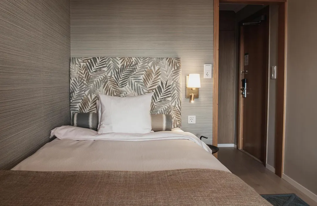 Home Hotel Wellington-1