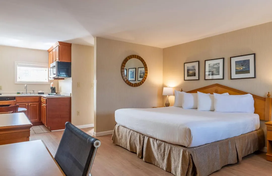 Port Inn And Suites Portsmouth, An Ascend Collection Hotel-1
