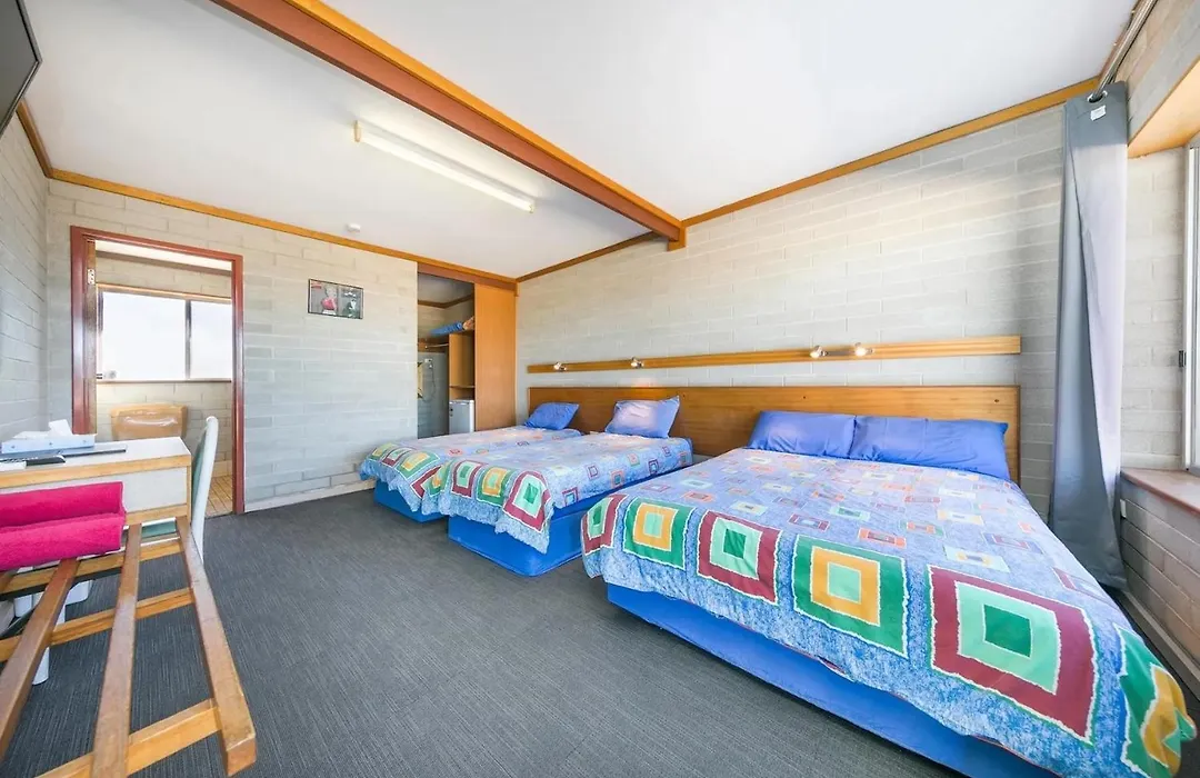 Nullarbor Roadhouse-1