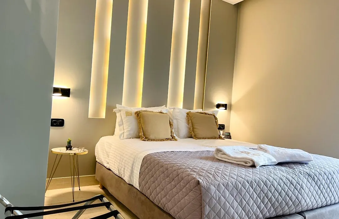 Royalty Suites Psyrri-1