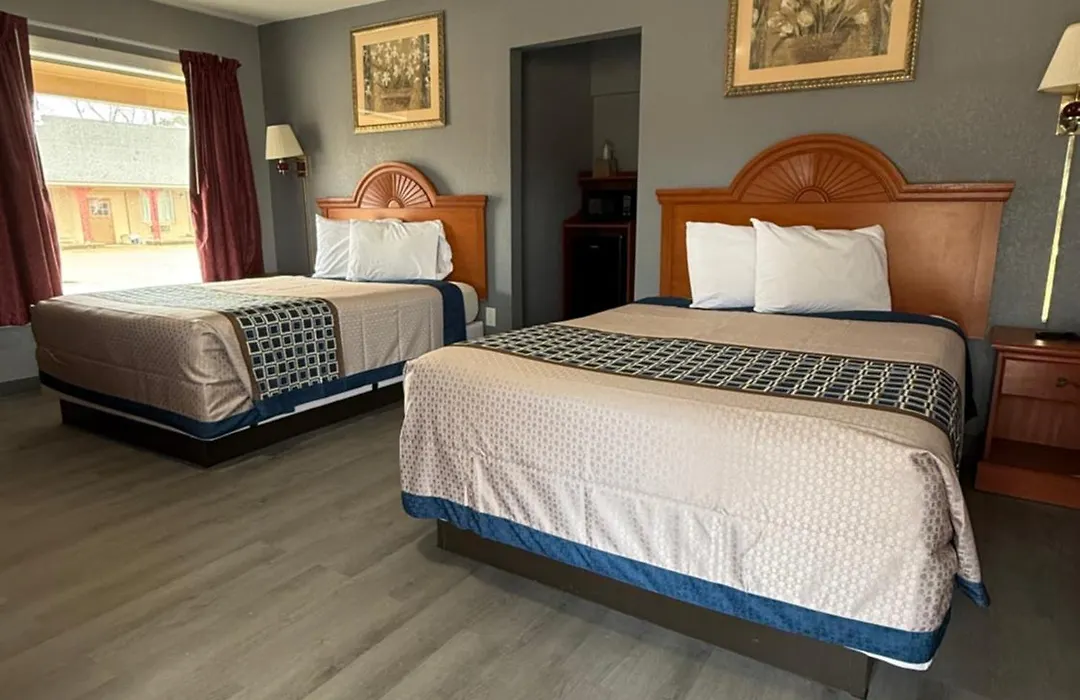 Budget Inn-1