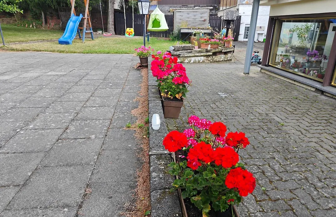 Urfter Hof Garni-1
