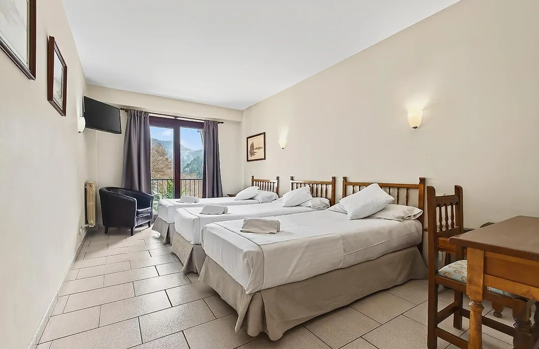 Hotel Xalet Besoli-1