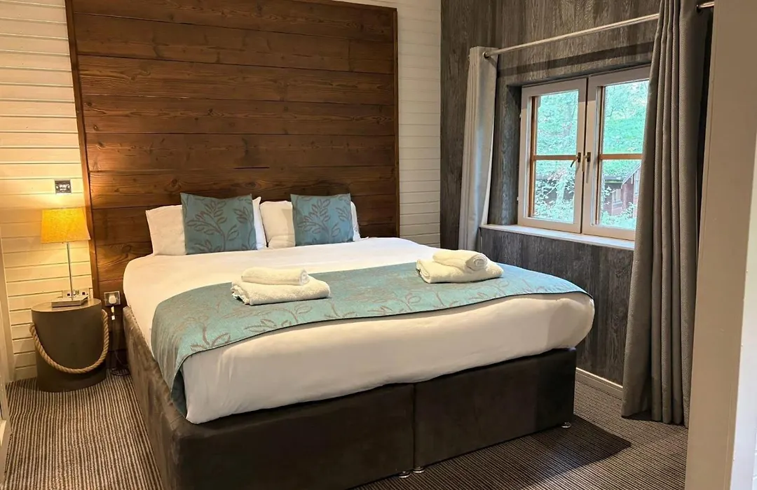 Chevin Country Park Hotel & Spa-1