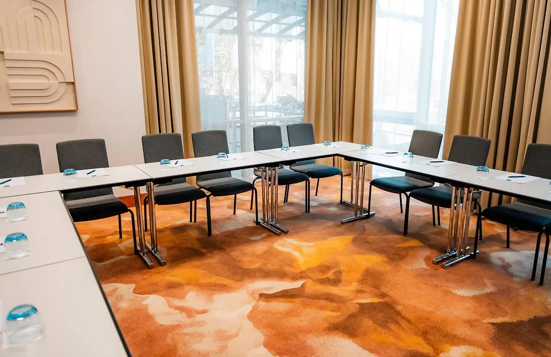 Dorint Kongresshotel Düsseldorf/Neuss-1