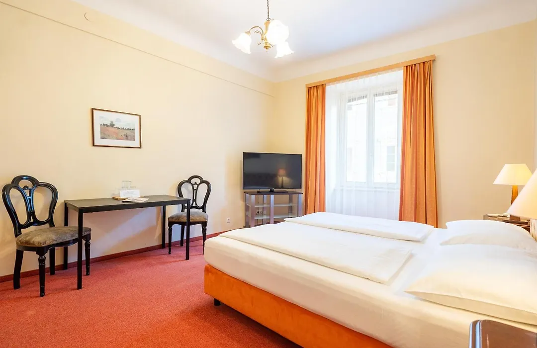 Hotel Mariahilf Im Stadtzentrum-1