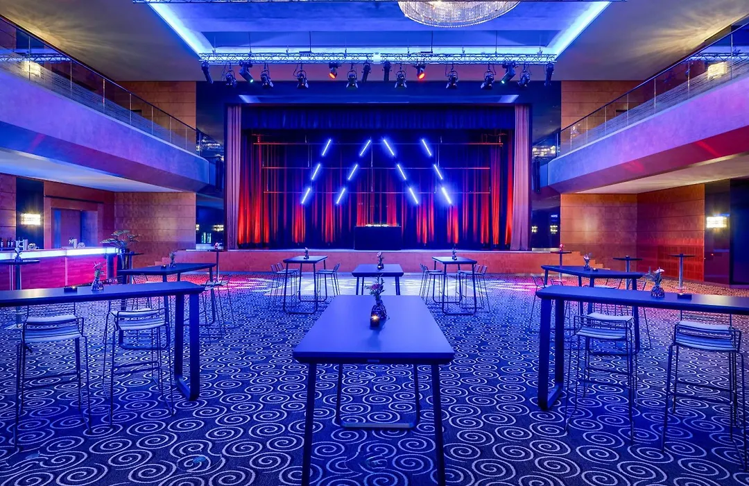 Maritim Hotel Düsseldorf-1