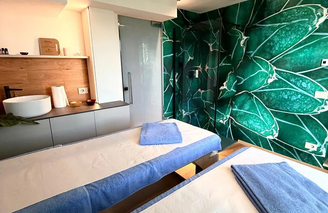Hotel Joli-1