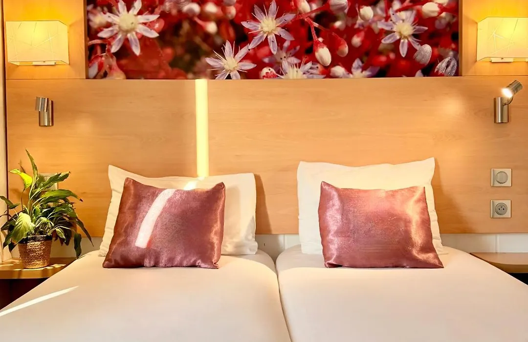 Fasthotel Orleans Zenith-1