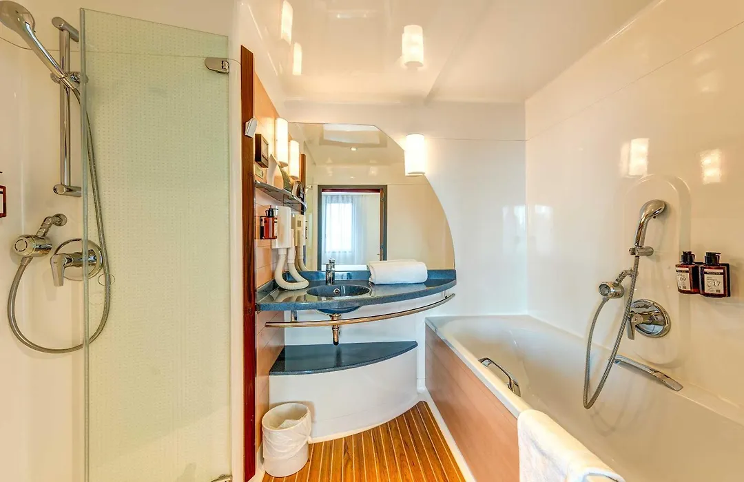 B&B HOTEL Paris Nord 18ème-1