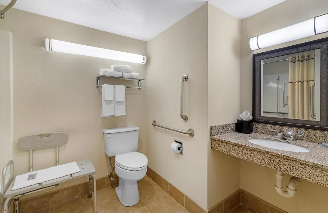 Best Western Royal Plaza Hotel And Trade Center-1