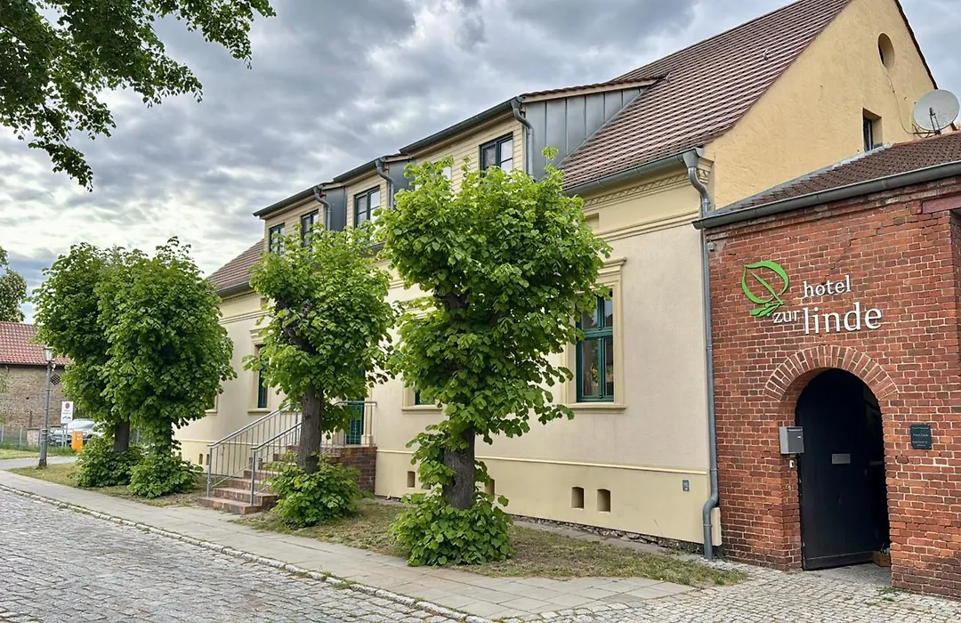 Hotel Zur Linde Dein Self Check In-1