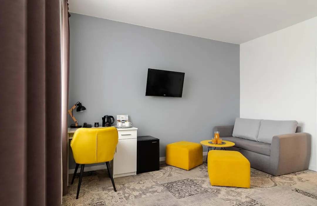 Hotel Nafta Krosno-1