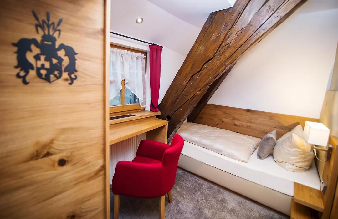 Burg Colmberg Hotel-1