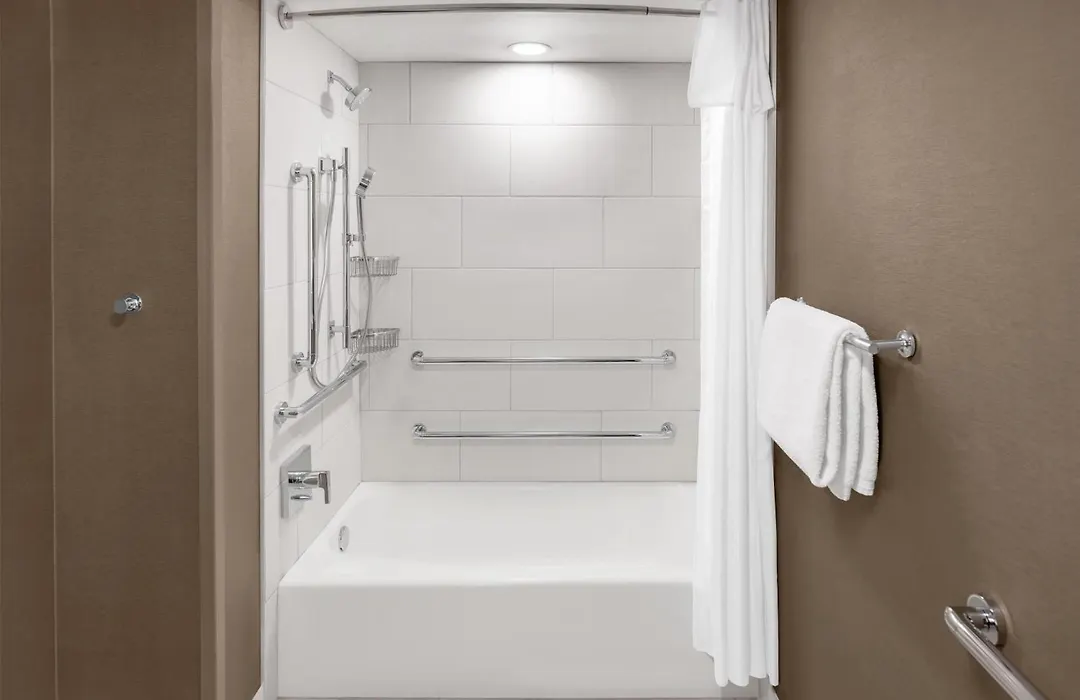 Doubletree By Hilton Springfield-1